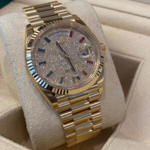 Rolex Day-Date 36mm / NEW 2021 /Pave Rainbow Diamond Baguette Dial/ Yellow GOLD/126238RBR