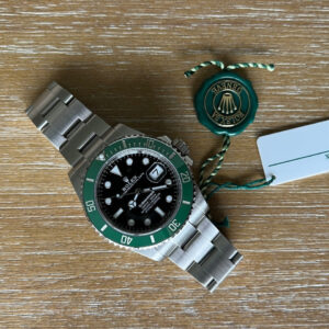 Rolex Submariner Date 41 Green 126610lv