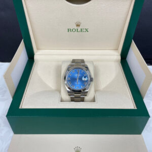 Rolex Datejust 41mm Smooth Bezel Blue Roman Dial 126300