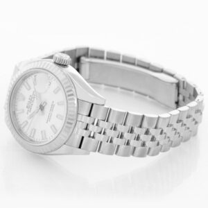 Rolex Ladies Rolex Datejust 28mm Stainless Steel Silver Dial 279174