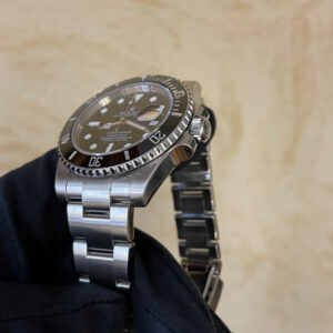 Rolex Submariner Date