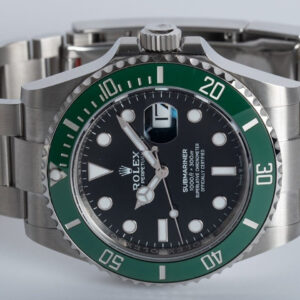 Rolex : Submariner Date 41 : 126610LV : Stainless Steel : black dial : NEW